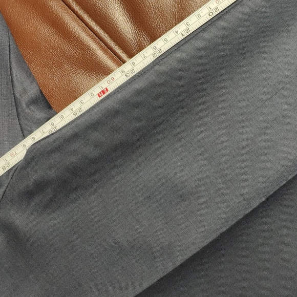 Calvin Klein suit size 44S - Picture 9 of 11